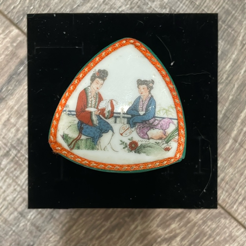 Vintage Trinket box Japanese Lacquer